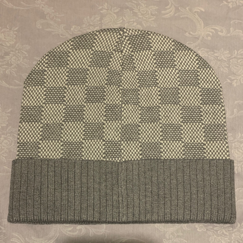 Louis Vuitton Gray Checkered Beanie - Picture 2 of 4